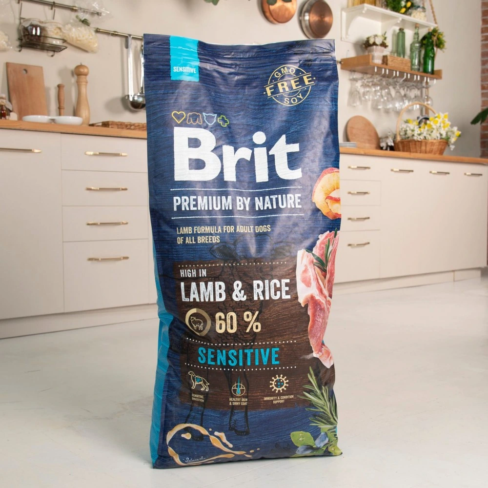 Корм сухий Brit Premium Dog Sensitive Lamb для собак з чутливим травленням з ягням 15 кг