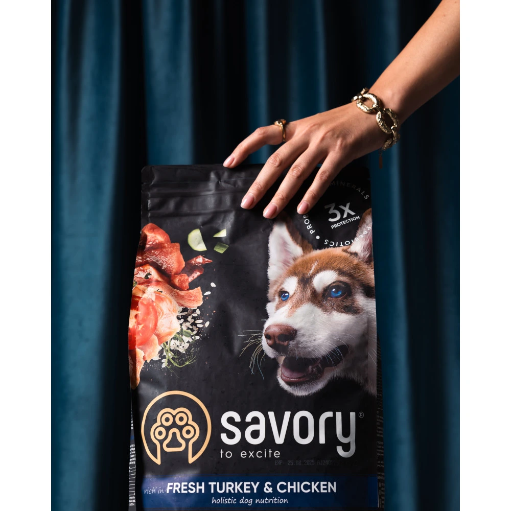 Корм сухий Savory Junior Large rich in Fresh Turkey and Chicken для молодих собак великих порід від 25 кг зі свіжою індичкою