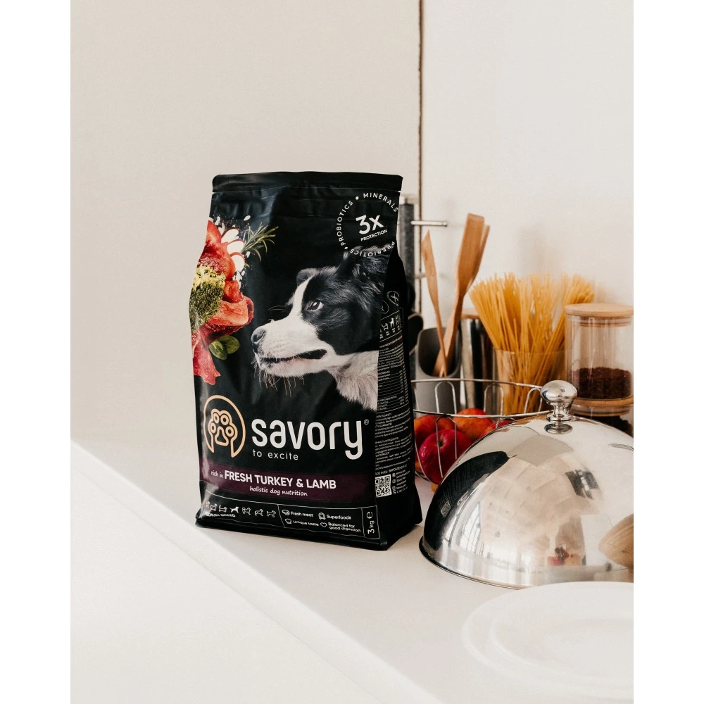 Сухой корм Savory Medium Breed rich in Fresh Turkey and Lamb для взрослых собак средних пород от 10 до 25 кг со свежим ягненком и индейкой