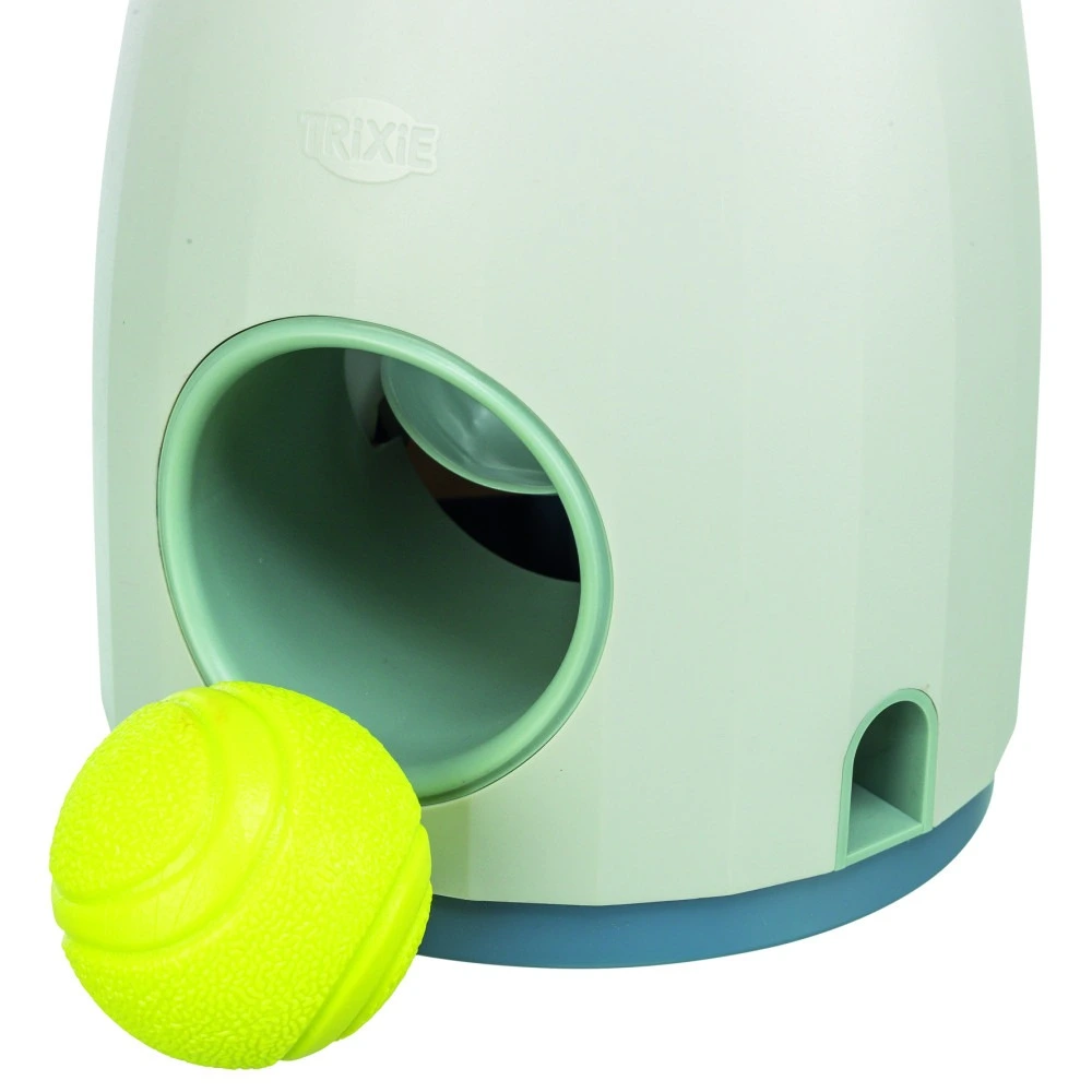 Игрушка Trixie Dog Activity для собак Ball and Treat интерактивная развивающая пластик 17х18 см