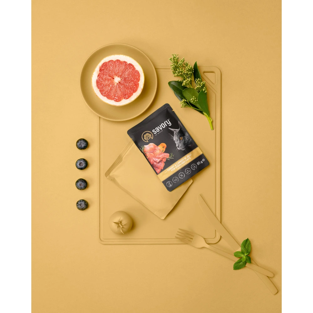 Корм влажный Savory Sterilised Cat Pouch Turkey and Carrot in Jelly для стерилизованных кошек с индейкой и морковью в желе 85