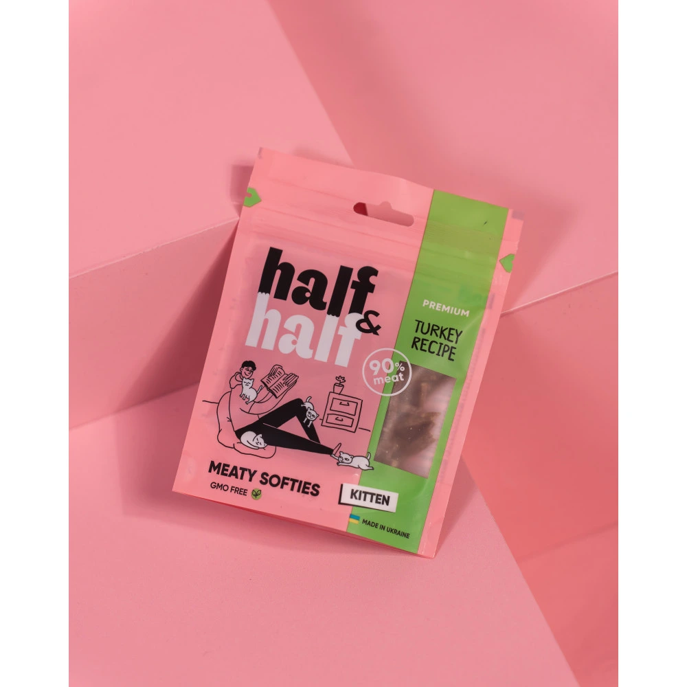 Лакомство HalfHalf мясные полосочки для котят, с индейкой 50 г