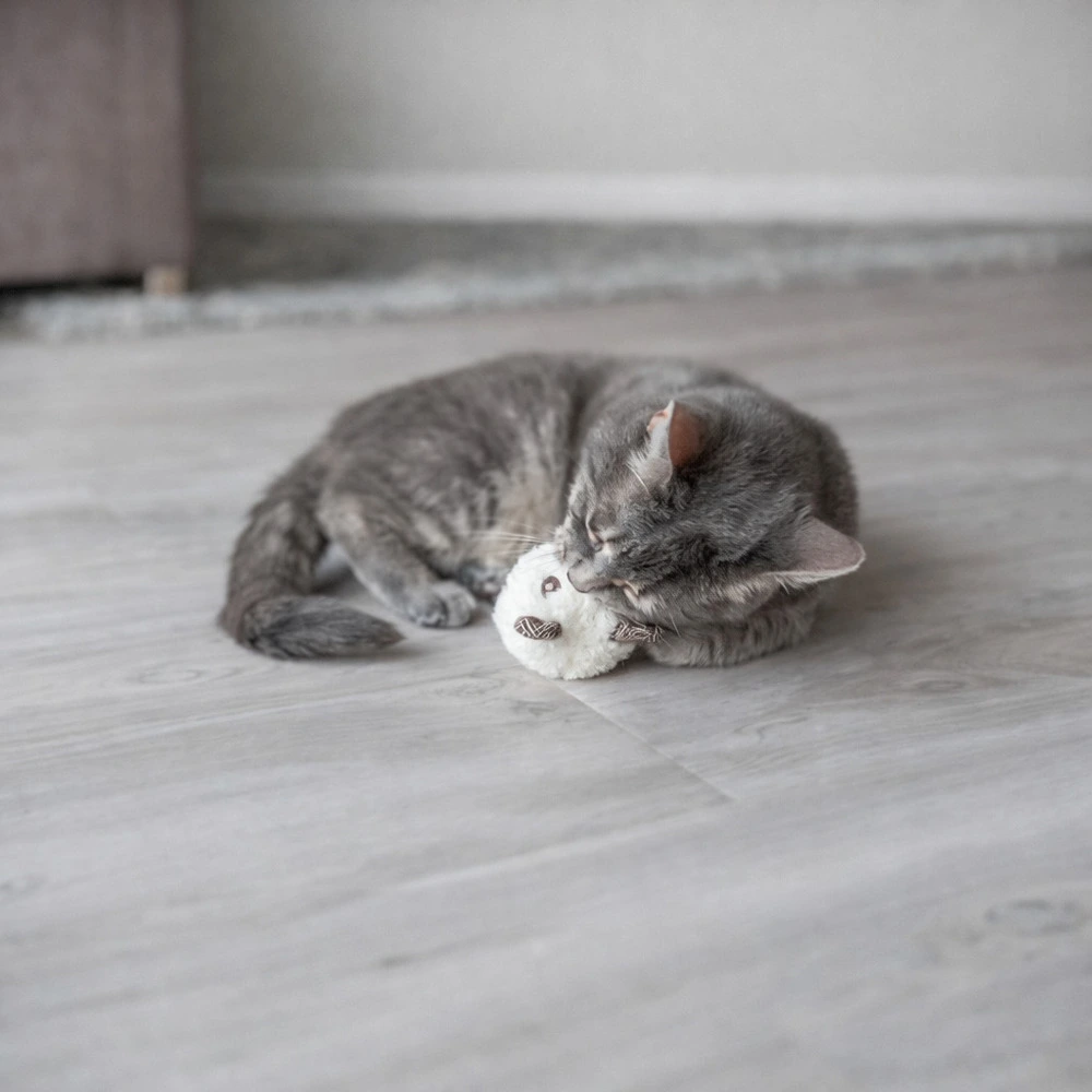 Іграшка Trixie для котів Ведмідь плюшевий з котячою м ятою 8 см  в асортименті