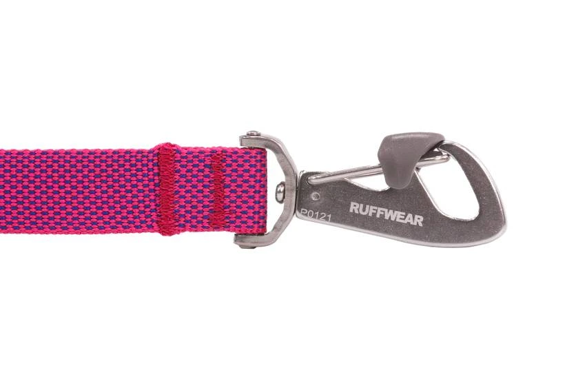 Облегченный поводок-перестежка для собак Ruffwear Flagline™ Малиновый